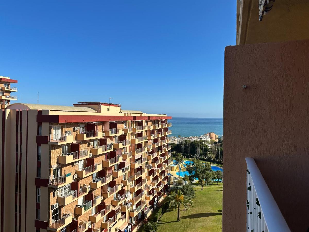 Apt Centrico Con Vistas Y Piscinas Benalmádena Extérieur photo