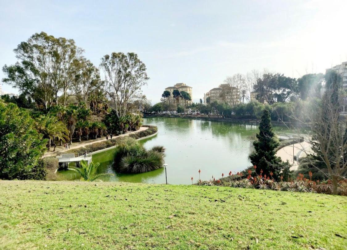 Apt Centrico Con Vistas Y Piscinas Benalmádena Extérieur photo